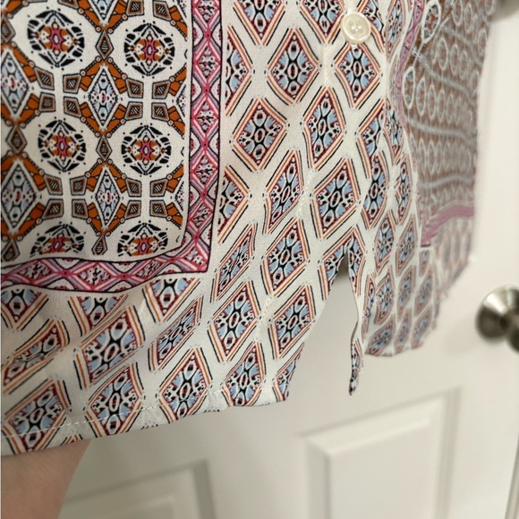 Summer Sale: Max Studio Red and White Boxy Button Down Blouse (read description) - Picture 4 of 5